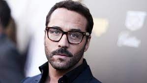 Celebrating Jeremy Piven: His Contributions to Film and Television post thumbnail image
