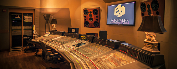 Atlanta’s Sound Odyssey: Recording Studios Galore post thumbnail image