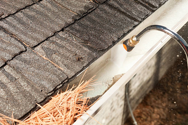 Factors Affecting Gutter Cleaning Prices: Knowing What to Expect post thumbnail image