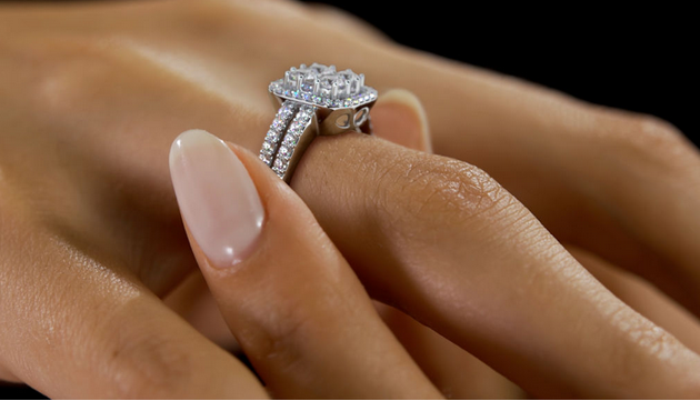 Sparkle Sustainably: Why Synthetic Diamonds Are the Future of Rings post thumbnail image