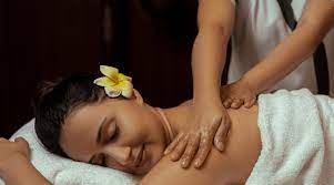 Gentle Oceans: The Therapeutic Power of Swedish Massage post thumbnail image