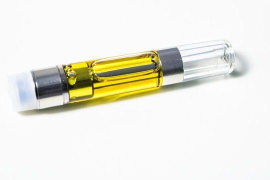 THC Cartridges: Live Resin’s Enhanced Cannabis Experience post thumbnail image