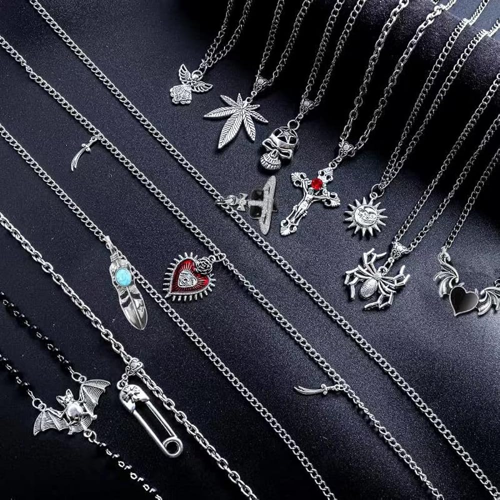 Nightfall Allure: Gothic Necklaces for the Fearless post thumbnail image