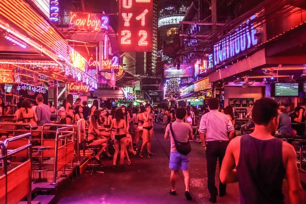 The Ultimate Guide: Best Times to Visit Bangkok for Every Traveler post thumbnail image